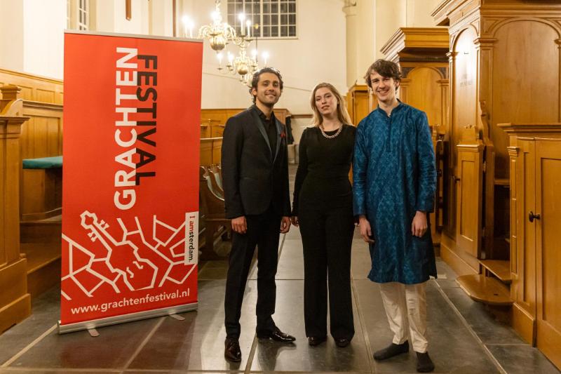 Genomineerden GrachtenfestivalPrijs 2025. Van links naar rechts: Eduard Preda, Hadewych van Gent en Arjan Linker. Foto: Rob van Dam